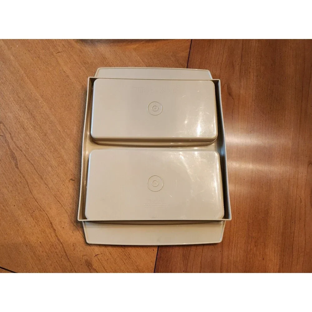 Vintage Tupperware ~ Deviled Egg Tray ~ Keeper Container ~ Beige Color 723-3